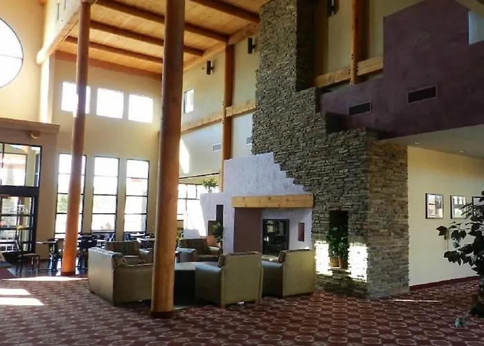 Moenkopi Legacy & Hotel 3*