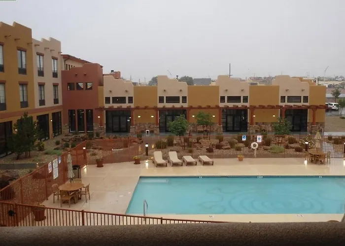 Moenkopi Legacy & 3* Tuba City