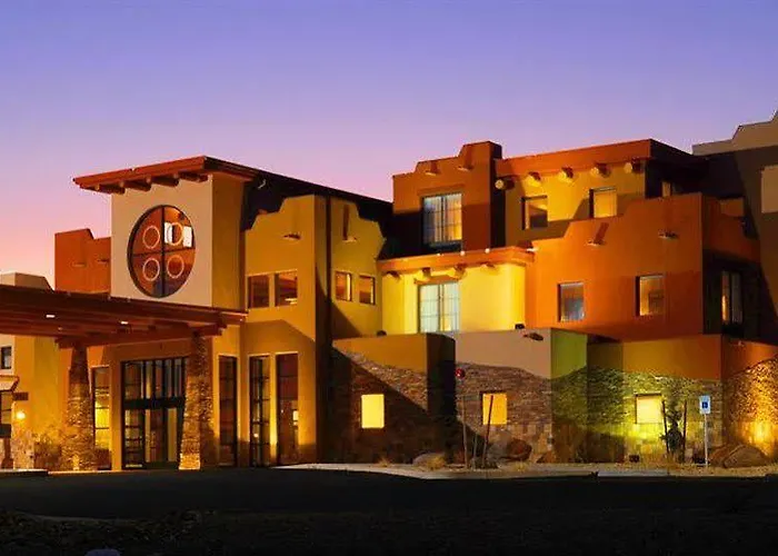 Moenkopi Legacy & Hotel 3*