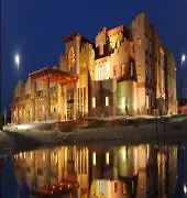 Moenkopi Legacy & Hotel 3*